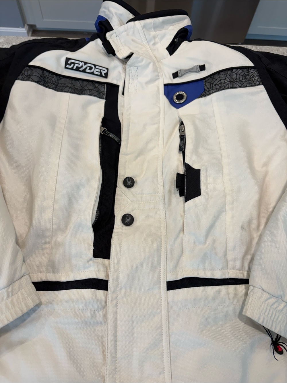 Spyder White Black Ski Jacket with Blue Trim - Picture 3 of 11